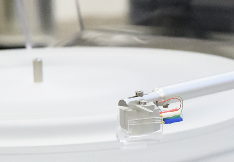Metal body Clearaudio N1 cartridge at budget price 2 Clearaudio N1 cartridge https://www.th-ear,net