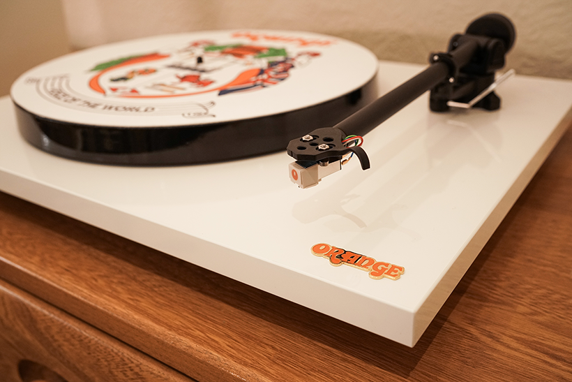 Orange O Turntable For The Sound Of The '60s | The Ear