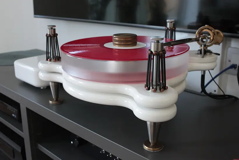 Clipaudio Dolomite reveals what it takes to get more from your vinyl 2 Clipaudio Dolomite turntable and Ninewave tonearm review https://the-ear.net