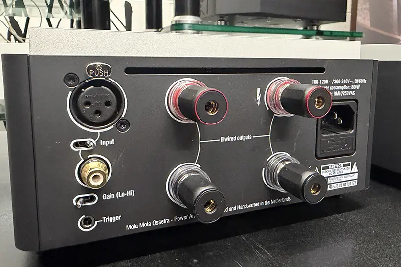 Mola Mola Ossetra monoblocks: feedback done right 2 Mola Mola Ossetra monoblock amplifier review https://the-ear.net