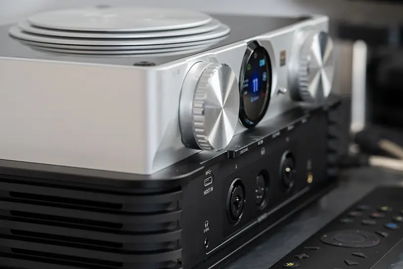 iFi iDSD Phantom, all this and great sound too 7 iFi iDSD Phantom DAC streamer headphone amp review https://the-ear.net