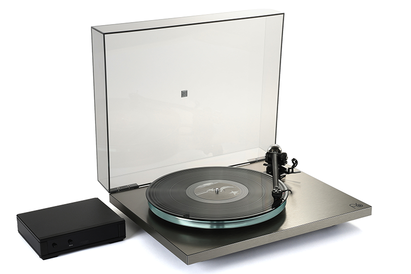 Rega's ultimate Planar 6 RS Edition ready to spin 3 Rega Planar 6 RS Edition