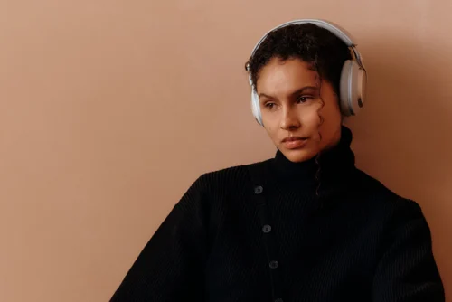 Bowers & Wilkins Px8 S2