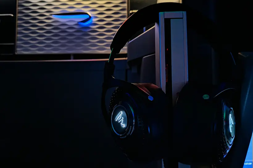 The quest for high-end sound on the move pt.2: headphones 3 Focal Bathys & Technics EAH-AZ100 on the move https://the-ear.net