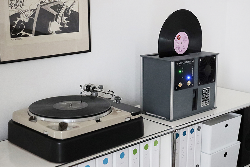 Premium Silent Core One record cleaning 2 AudioDeskSysteme Gläss Premium Silent Core One Vinyl Cleaner