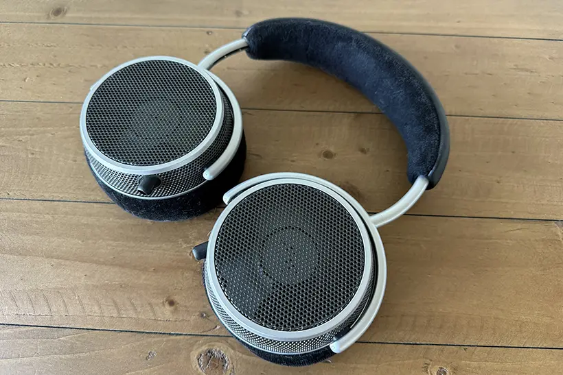 Grell OAE-2 headphones that sound like speakers 3 Grell OAE-2 headphone review https://the-ear.net
