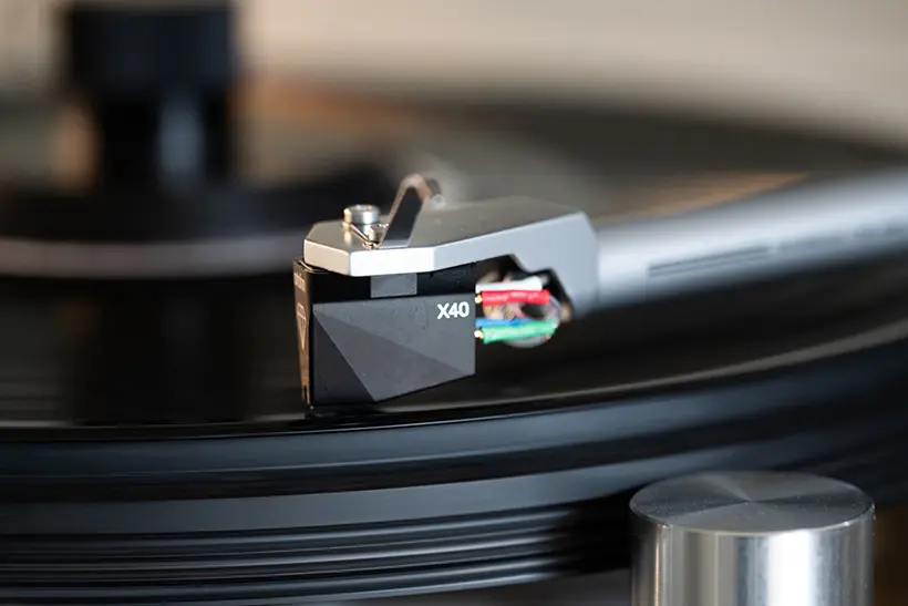 Ortofon MC X40 a cartridge to track and transmit to the max 4 Ortofon MC X40 cartridge review https://the-ear.net