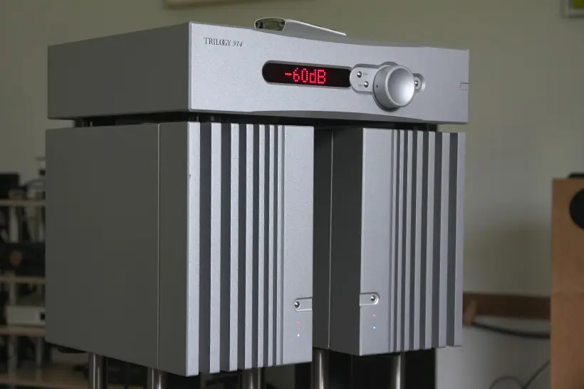 Trilogy 914 & 994 amps in a class of their own 9 Trilogy 914 preamplifier & 994 power amplifier review https://the-ear.net