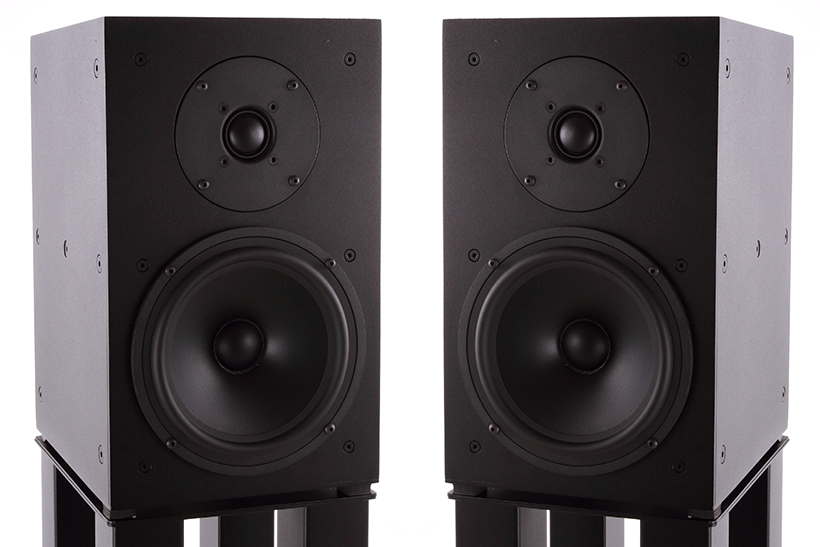Custom Design Kinetik Sound KS4: steel speakers keep it real 2 Custom Design Kinetik Sound KS4 speakers