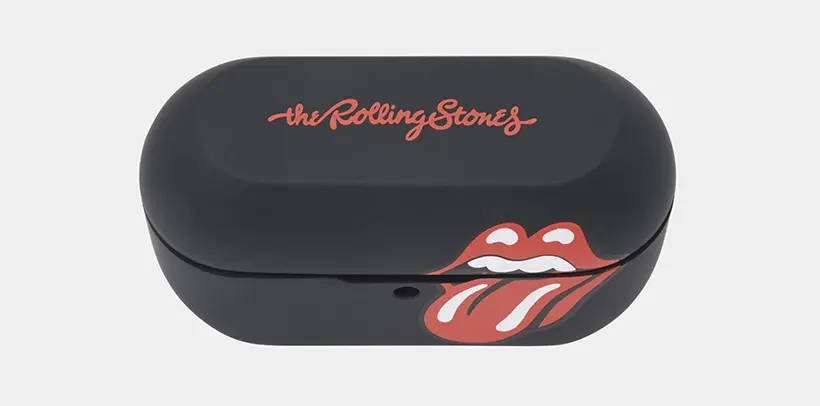 Technics EAH-AZ100 wireless earbud collab with The Rolling Stones, no less 3 Technics EAH-AZ100 wireless earbud collab with The Rolling Stones