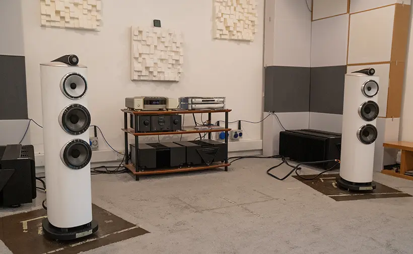 800 Diamond D5 first impressions 3 Bowers & Wilkins 800 Diamond D5 speakers first impressions https://the-ear.net