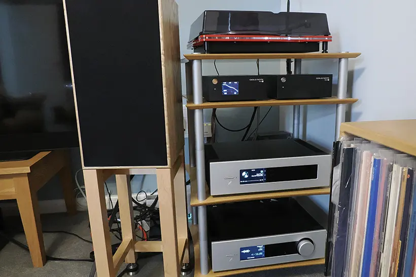 Platina CDT & Integrated: is this the closest approach to the original sound? 5 Quad Platina CDT & Integrated transport & amplifier review https://the-ear.net